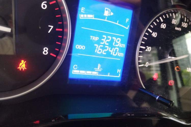 Used CHANGAN KUAYUE Xing V7 2022 1.6L Gasoline Comfort Version 5-Seater Dual-Door Design – DAM16KR Odometer Close Up