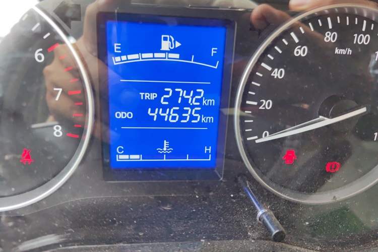 Used CHANGAN KUAYUE Xing V7 2022 1.6L Gasoline Comfort Version 5-Seater Dual-Door Design – DAM16KR Odometer Close Up