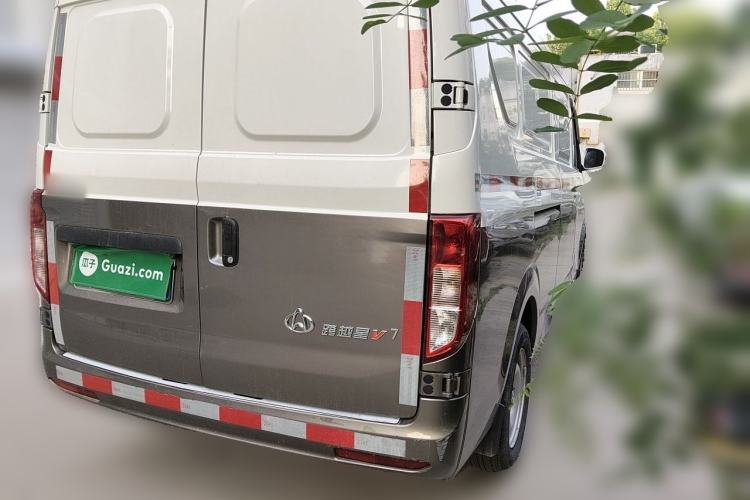 Used CHANGAN KUAYUE Xing V7 2022 1.6L Gasoline Comfort Version 2-Seat Dual-Side Doors DAM16KR Rear Right 45 Deg