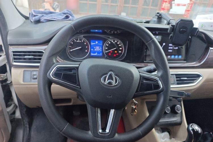 Used CHANGAN KUAYUE Xing V7 2022 1.6L Gasoline Comfort Version 2-Seat Dual-Side Doors DAM16KR Steering Wheel