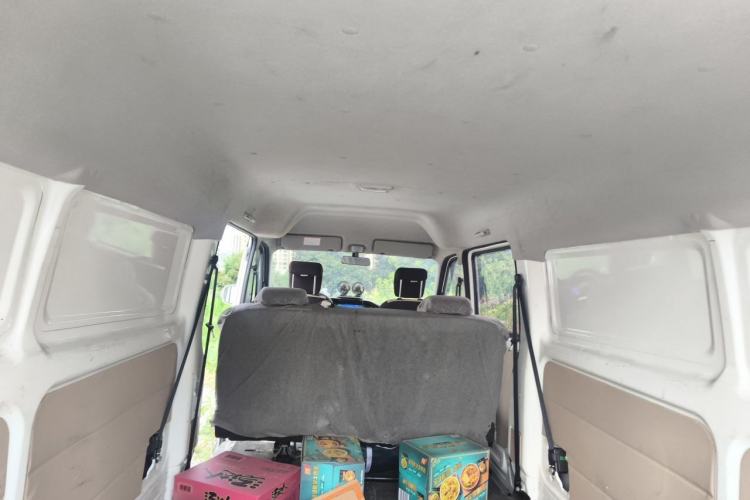 Used CHANGAN KUAYUE Xing V7 2022 1.6L Gasoline Comfort Version 5-Seater Dual-Door Design – DAM16KR Headliner