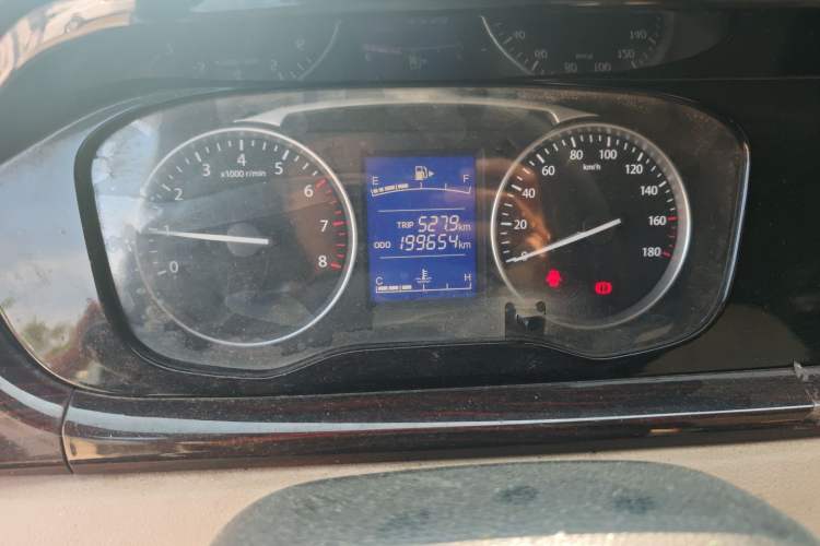 Used CHANGAN KUAYUE Xing V7 2022 1.6L Gasoline Comfort Version 5-Seater Liftback Door DAM16KR Instrument Cluster