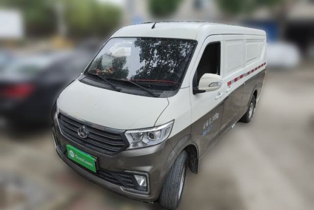 Used CHANGAN KUAYUE Xing V7 2022 1.6L Gasoline Luxury Model 2-Door Dual-Swing Doors DAM16KR