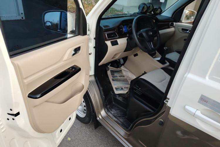 Used CHANGAN KUAYUE Xing V7 2022 1.6L Gasoline Comfort Version 2-Seat Dual-Side Doors DAM16KR Driver Seat
