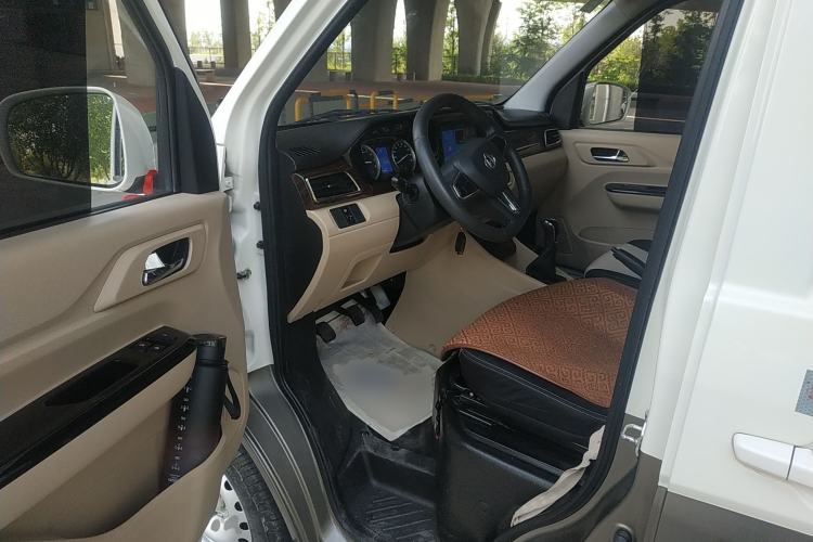 Used CHANGAN KUAYUE Xing V7 2022 1.6L Gasoline Luxury Model 2-Door Dual-Swing Doors DAM16KR Driver Seat