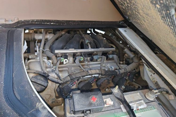 Used CHANGAN KUAYUE Xing V7 2022 1.6L Gasoline Comfort Version 2-Seat Dual-Side Doors DAM16KR Engine Bay