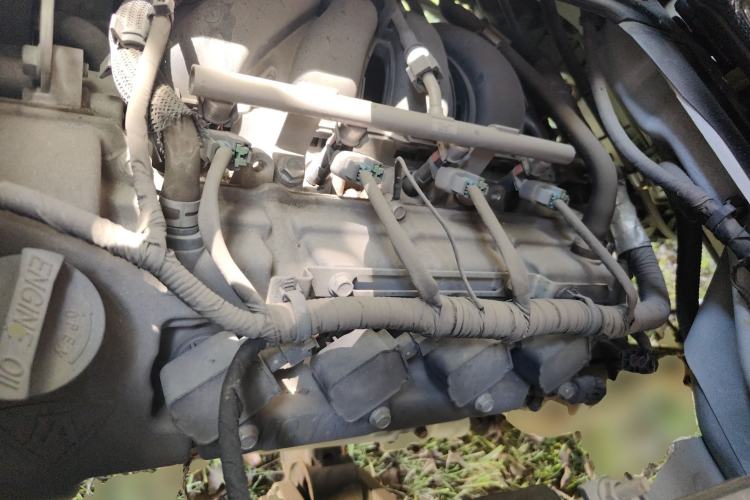 Used CHANGAN KUAYUE Xing V7 2022 1.6L Gasoline Comfort Version 2-Seat Dual-Side Doors DAM16KR Engine Bay