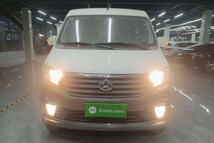 Used CHANGAN KUAYUE Xing V7 2022 1.6L Gasoline Comfort Version 5-Seater Dual-Door Design – DAM16KR Exterior 1
