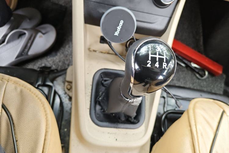 Used CHANGAN KUAYUE Xing V7 2022 1.6L Gasoline Comfort Version 5-Seater Dual-Door Design – DAM16KR Gear Lever