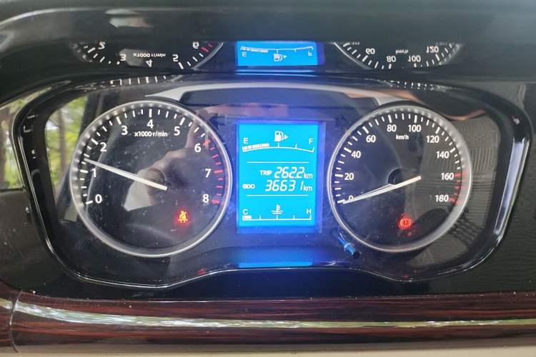 Used CHANGAN KUAYUE Xing V7 2022 1.6L Gasoline Comfort Version 2-Seat Dual-Side Doors DAM16KR Instrument Cluster
