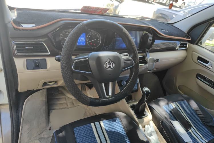 Used CHANGAN KUAYUE Xing V7 2022 1.6L Gasoline Comfort Version 2-Seat Dual-Side Doors DAM16KR Interior 2