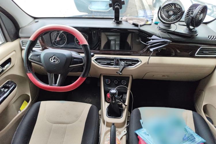 Used CHANGAN KUAYUE Xing V7 2022 1.6L Gasoline Comfort Version 2-Seat Dual-Side Doors DAM16KR Interior 2