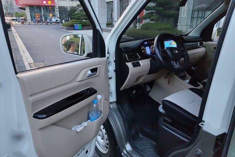 Used CHANGAN KUAYUE Xing V7 2022 1.6L Gasoline Comfort Version 2-Seat Dual-Side Doors DAM16KR Interior 3