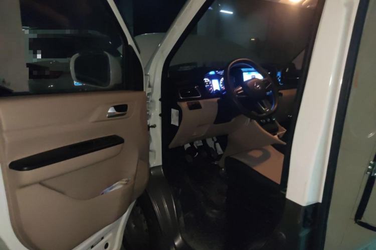 Used CHANGAN KUAYUE Xing V7 2022 1.6L Gasoline Comfort Version 2-Seat Dual-Side Doors DAM16KR Interior 3