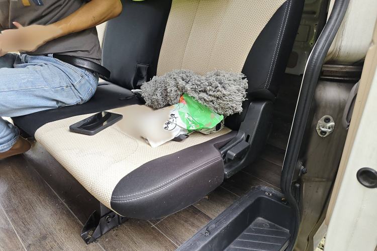 Used CHANGAN KUAYUE Xing V7 2022 1.6L Gasoline Comfort Version 5-Seater Dual-Door Design – DAM16KR Interior 4