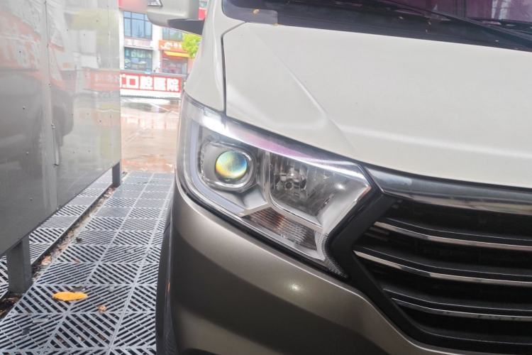 Used CHANGAN KUAYUE Xing V7 2022 1.6L Gasoline Comfort Version 2-Seat Dual-Side Doors DAM16KR Right Front Headlight