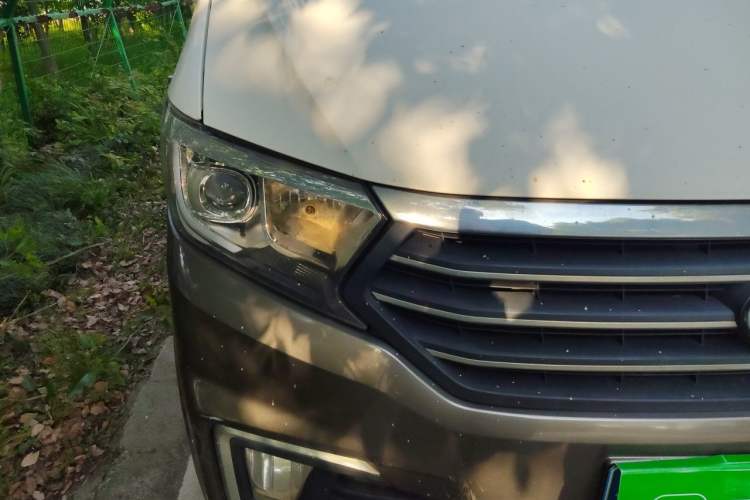 Used CHANGAN KUAYUE Xing V7 2022 1.6L Gasoline Comfort Version 2-Seat Dual-Side Doors DAM16KR Right Front Headlight