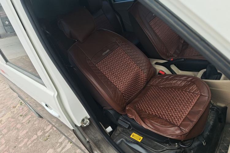 Used CHANGAN KUAYUE Xing V7 2022 1.6L Gasoline Comfort Version 5-Seater Dual-Door Design – DAM16KR Right Front Seat