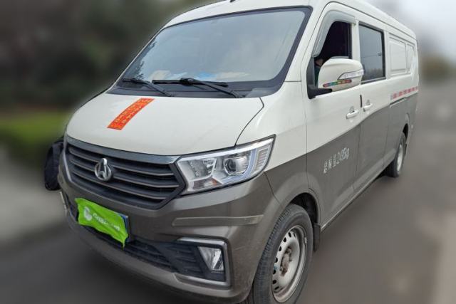 Used CHANGAN KUAYUE Xing V7 2022 1.6L Gasoline Comfort Version 5-Seater Liftback Door DAM16KR