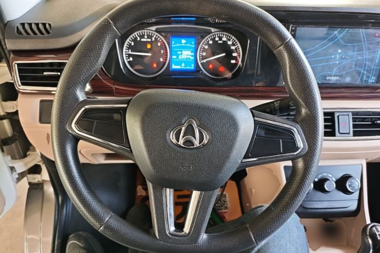 Used CHANGAN KUAYUE Xing V7 2022 1.6L Gasoline Comfort Version 2-Seat Dual-Side Doors DAM16KR Steering Wheel