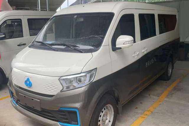 Used CHANGAN KUAYUE Xing V7 EV 2024 251 km Hatchback Luxury Version 7 Seats