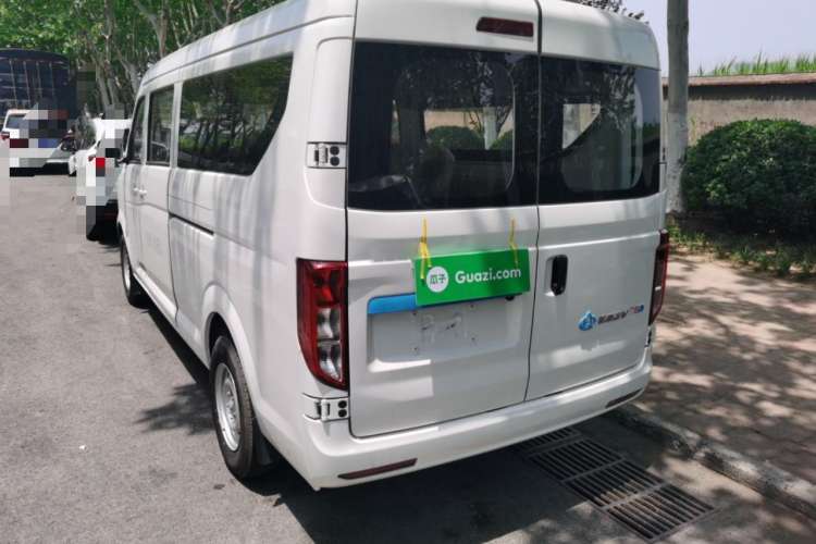 Used CHANGAN KUAYUE Xing V7 EV 2024 316 km Luxury Dual-Door Version 6 Seats Rear Left 45 Deg
