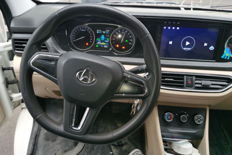 Used CHANGAN KUAYUE Xing V7 EV 2023 250km Double-Door Standard Version 2 Seats Steering Wheel