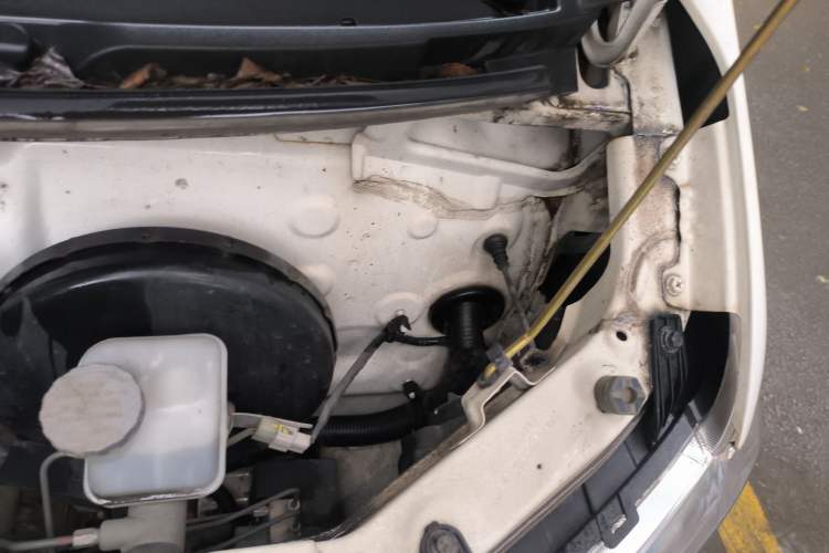 Used CHANGAN KUAYUE Xing V7 EV 2022 High-End Model with 240 km Engine Bay Left