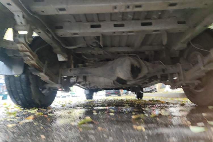 Used CHANGAN KUAYUE Xing V7 EV 2022 Standard Model 240 km Chassis Rear