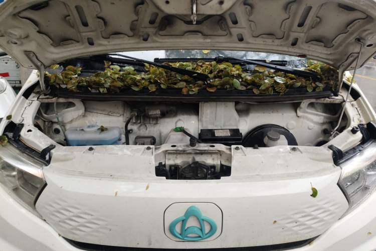 Used CHANGAN KUAYUE Xing V7 EV 2022 Standard Model 240 km Engine Bay