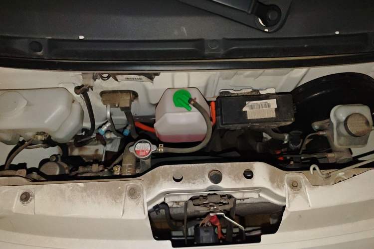 Used CHANGAN KUAYUE Xing V7 EV 2022 Standard Model 240 km Engine Bay