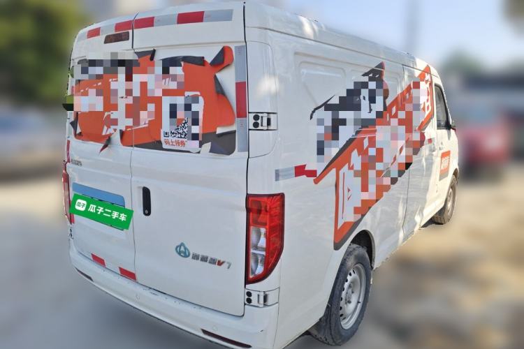 Used CHANGAN KUAYUE Xing V7 EV 2022 Standard Model 240 km Exterior 5