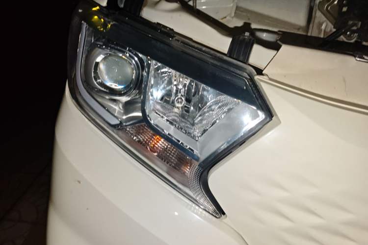 Used CHANGAN KUAYUE Xing V7 EV 2022 Standard Model 240 km Exterior 6