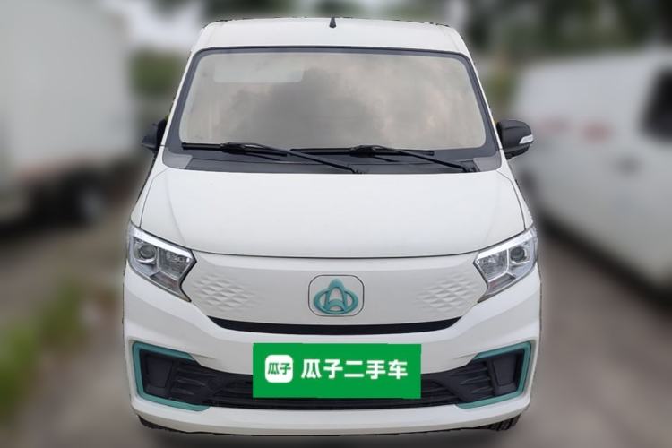 Used CHANGAN KUAYUE Xing V7 EV 2022 High-End Model with 240 km Front