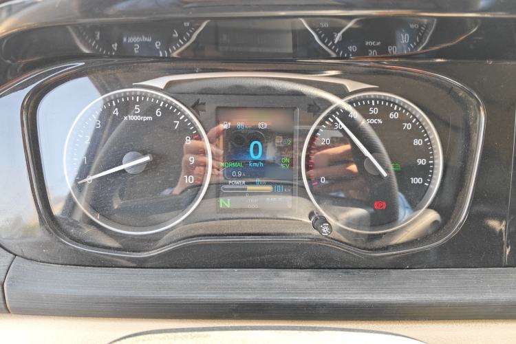 Used CHANGAN KUAYUE Xing V7 EV 2022 Standard Model 240 km Instrument Cluster