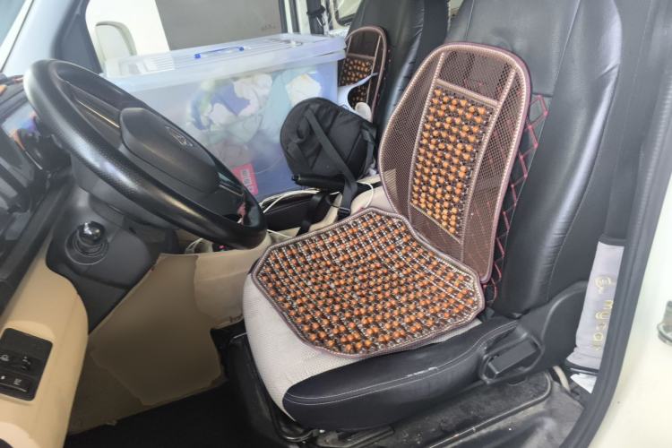 Used CHANGAN KUAYUE Xing V7 EV 2022 High-End Model with 240 km Left Front Seat