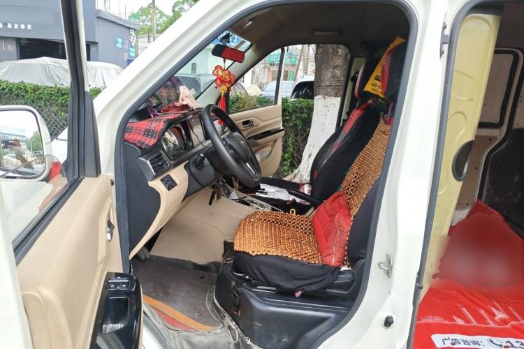 Used CHANGAN KUAYUE Xing V7 EV 2022 Standard Model 240 km Left Front Seat