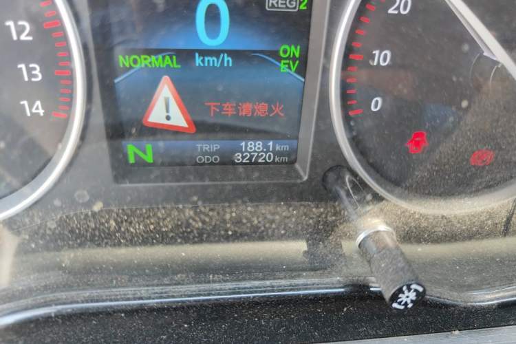 Used CHANGAN KUAYUE Xing V7 EV 2022 Standard Model 240 km Odometer Close Up