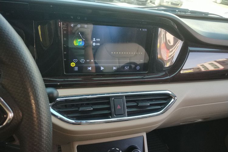 Used CHANGAN KUAYUE Xing V7 EV 2023 250km Double-Door Standard Version 2 Seats Audio And AC Panel