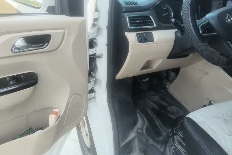 Used CHANGAN KUAYUE Xing V7 EV 2023 250km Double-Door Standard Version 2 Seats Driver Seat