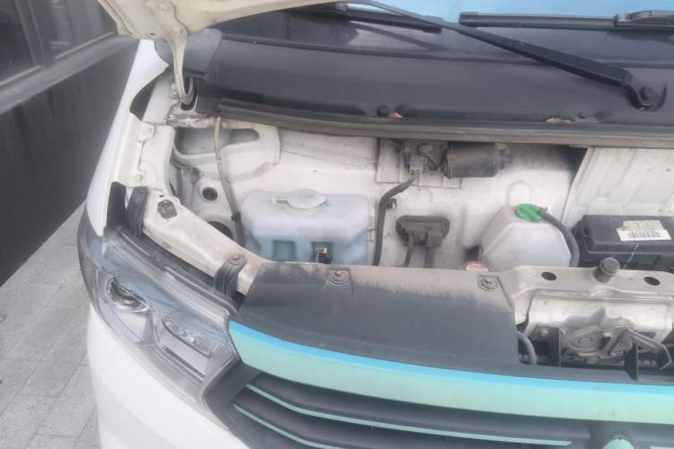 Used CHANGAN KUAYUE Xing V7 EV 2023 250km Double-Door Standard Version 2 Seats Engine Bay Right
