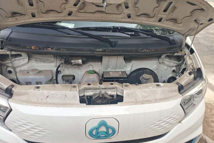 Used CHANGAN KUAYUE Xing V7 EV 2023 250km Dual-Door Smart Enjoyment Version 2 Seats Engine Bay