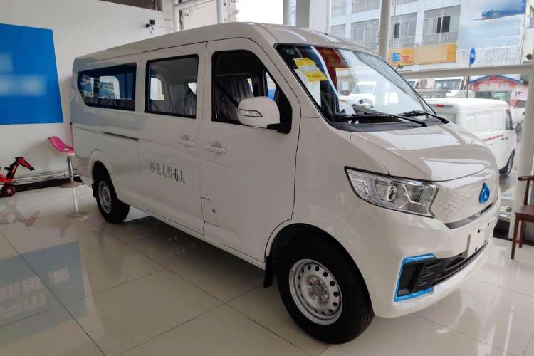 Used CHANGAN KUAYUE Xing V7 EV 2023 251 km Dual-Door Flagship Version 6 Seats Exterior 2