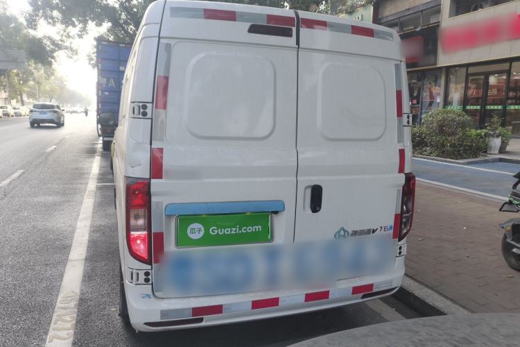 Used CHANGAN KUAYUE Xing V7 EV 2023 250km Dual-Door Smart Enjoyment Version 2 Seats Exterior 4