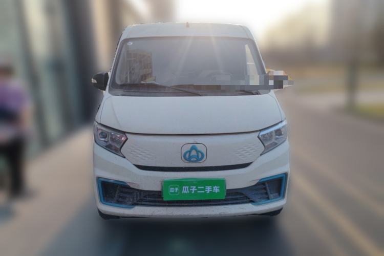 Used CHANGAN KUAYUE Xing V7 EV 2023 250km Dual-Door Smart Enjoyment Version 2 Seats Front