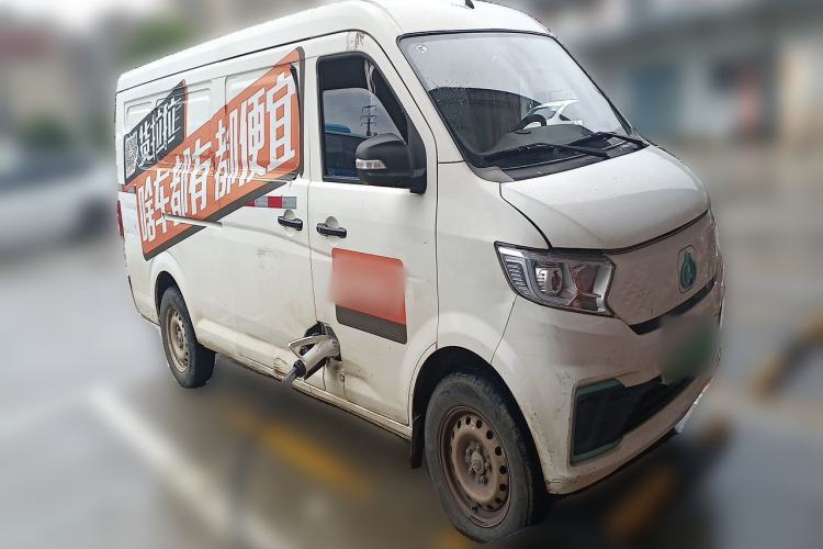 Used CHANGAN KUAYUE Xing V7 EV 2023 250km Dual-Door Smart Enjoyment Version 2 Seats Front Right 45 Deg