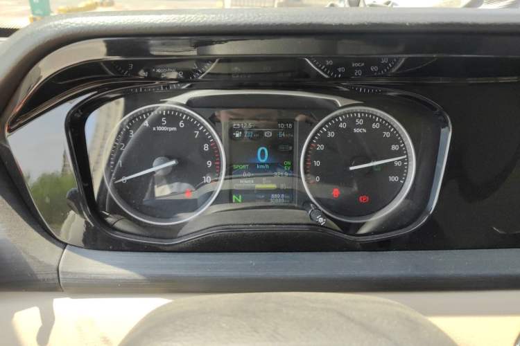 Used CHANGAN KUAYUE Xing V7 EV 2023 250km Dual-Door Smart Enjoyment Version 2 Seats Instrument Cluster