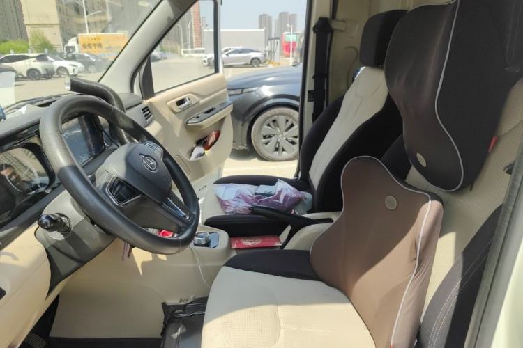 Used CHANGAN KUAYUE Xing V7 EV 2023 250km Dual-Door Smart Enjoyment Version 2 Seats Left Front Seat