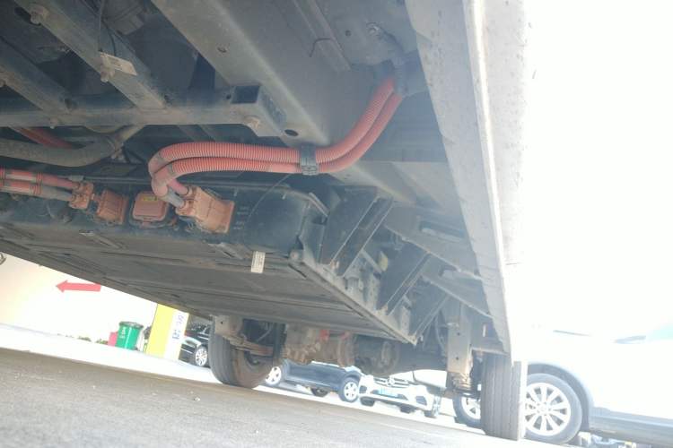 Used CHANGAN KUAYUE Xing V7 EV 2023 250km Double-Door Standard Version 2 Seats Right Side Sill