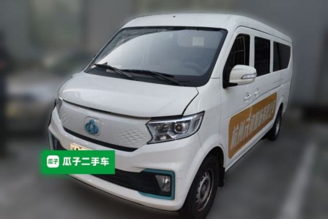 Used CHANGAN KUAYUE Xing V7 EV 2024 316 km Luxury Dual-Door Version 6 Seats